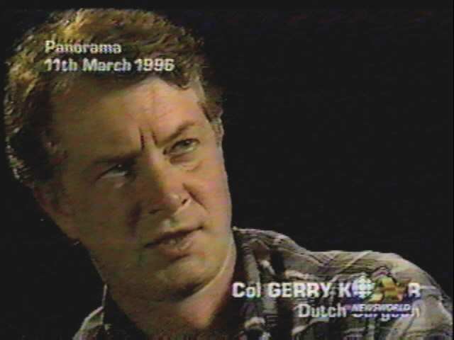 Dutch Colonel at Srebrenica (39k)
